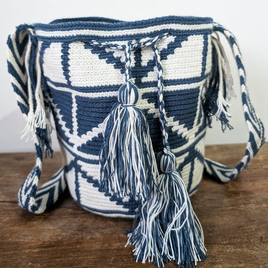 Blue and White Mochila